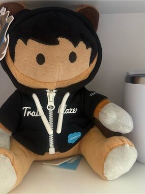 Salesforce Astro Trailblazer Plush and Tumbler Bundle